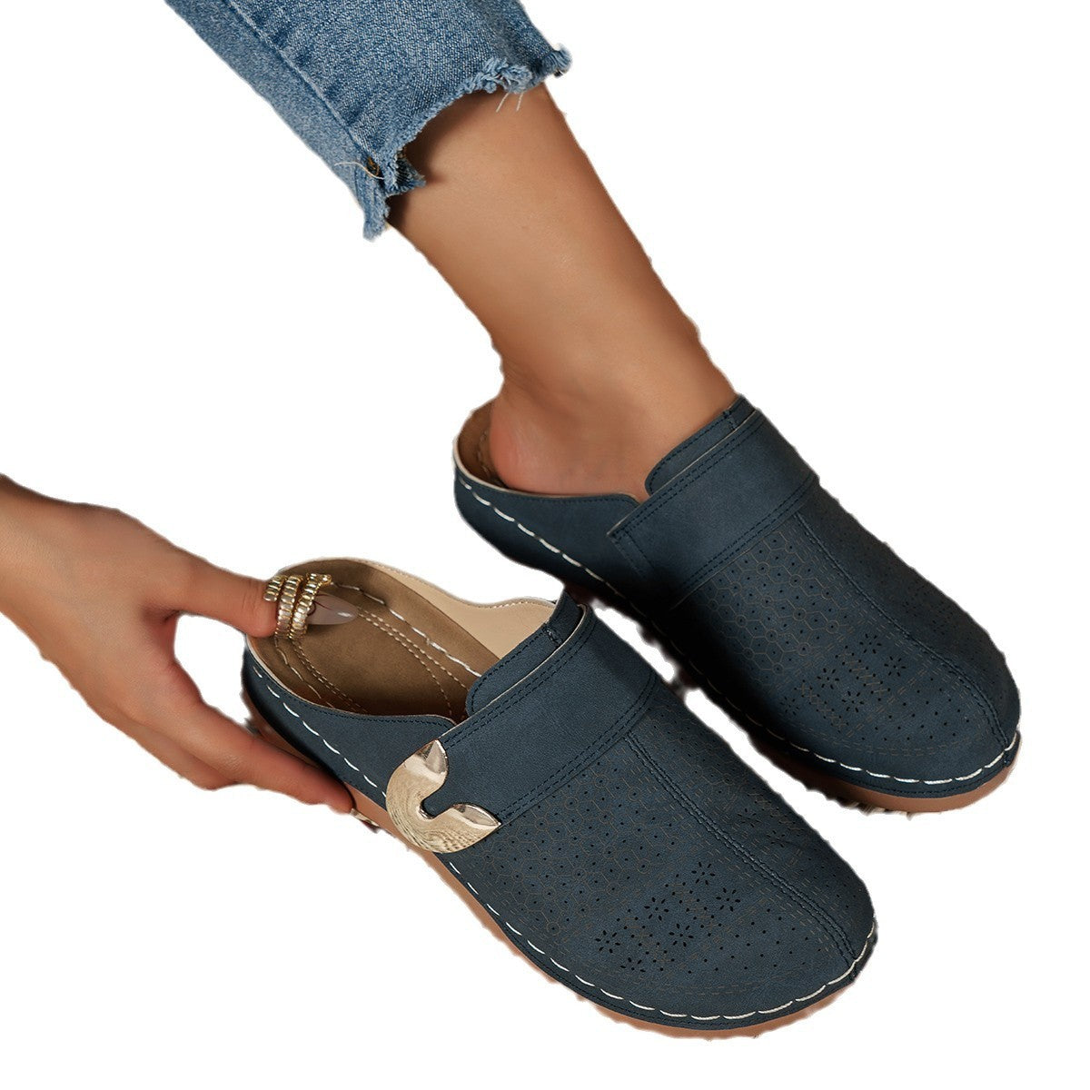 Summer European And American Closed Toe Metal Hollow Women's Shoes